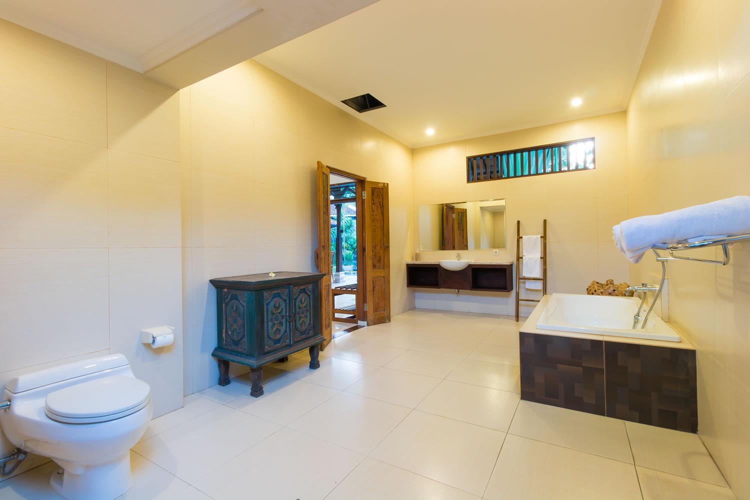 Bali Royal Heritage Villa