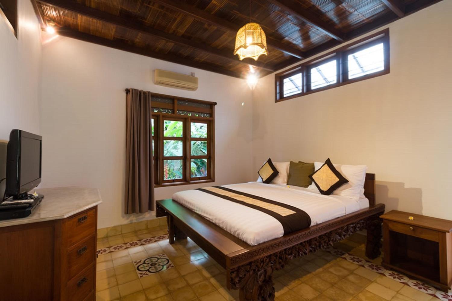 Bali Royal Heritage Villa *