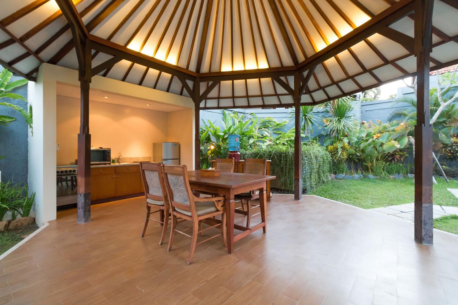 Bali Royal Heritage Villa *